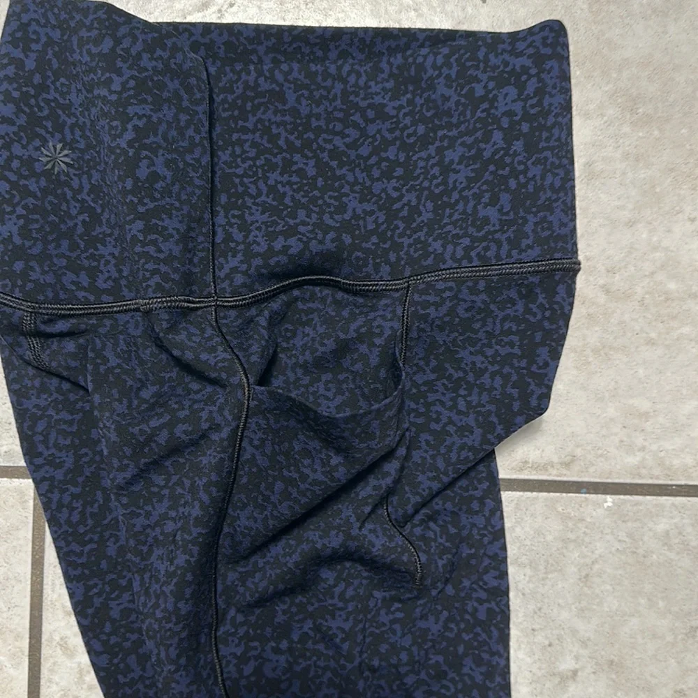 Athlete‎ Salutation Stash Pocket Gravel Tight Leggings